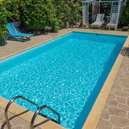 Greek Island Style 2 Bedroom Villa With Pool Next To The Sea Larnaca Buitenkant foto