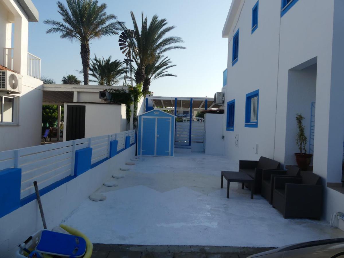 Greek Island Style 2 Bedroom Villa With Pool Next To The Sea Larnaca Buitenkant foto