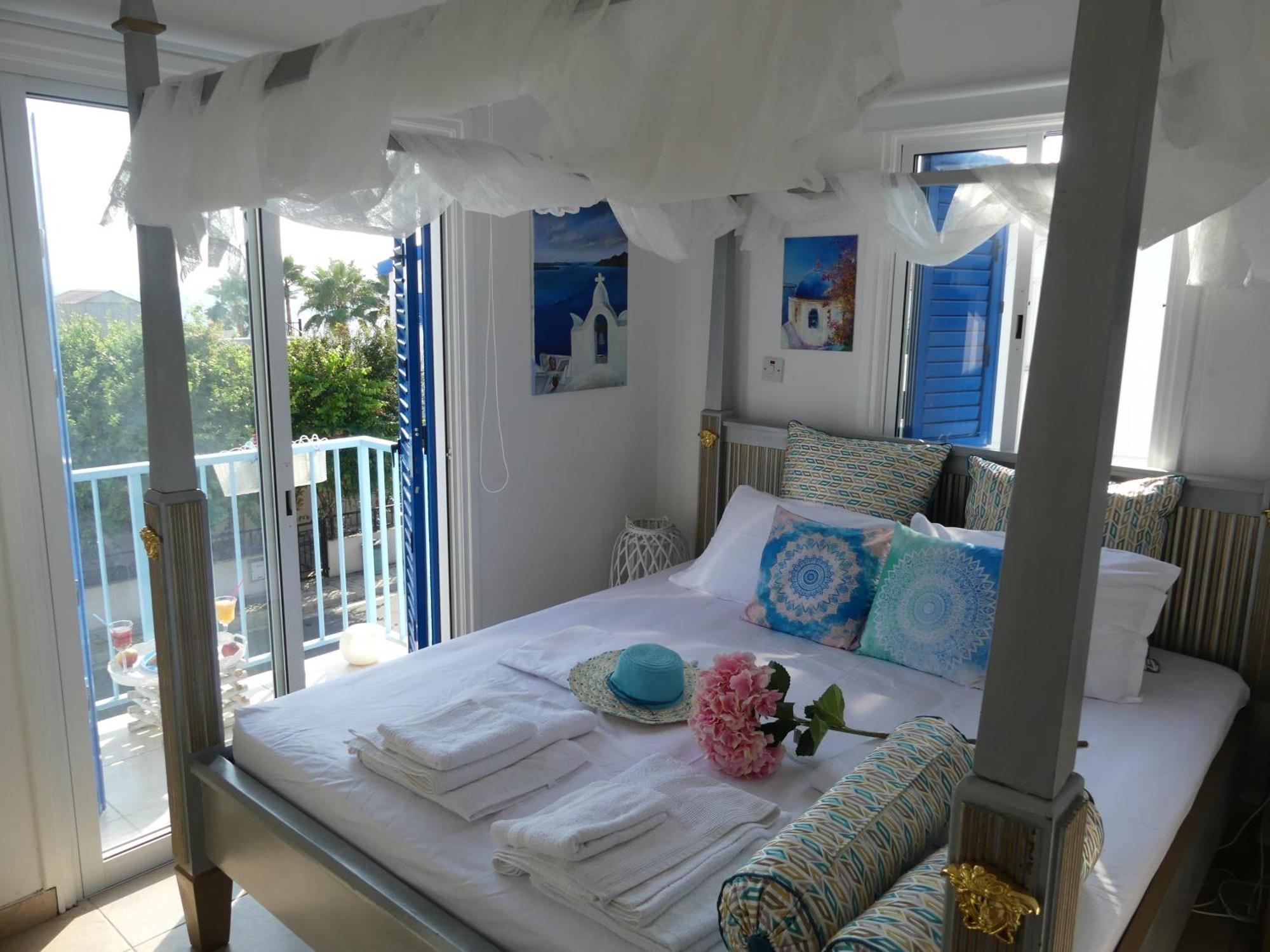 Greek Island Style 2 Bedroom Villa With Pool Next To The Sea Larnaca Buitenkant foto